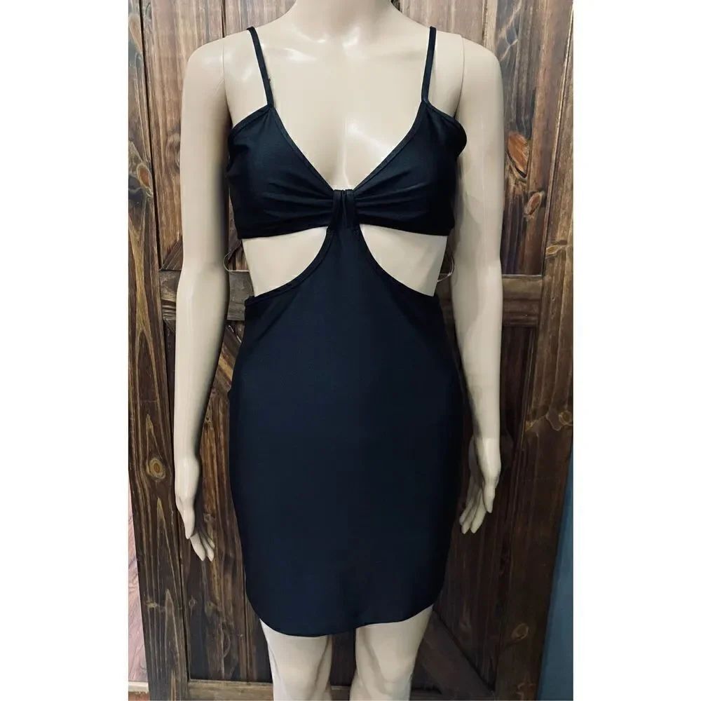 Popular 21 Black Cutout Mini Dress Size Medium